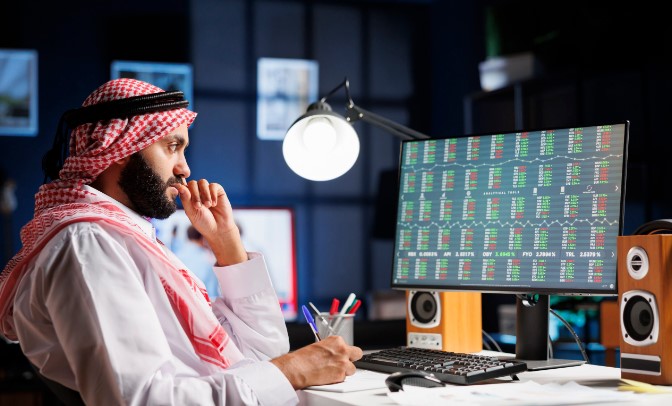 Overtime pay rates for different employment types in UAE